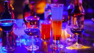 Woman fined for molesting female server at nightclub, victim asks for compensation