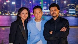 The Weeknd had dinner with Tony Leung and Carina Lau in Hong Kong, left handwritten message on menu