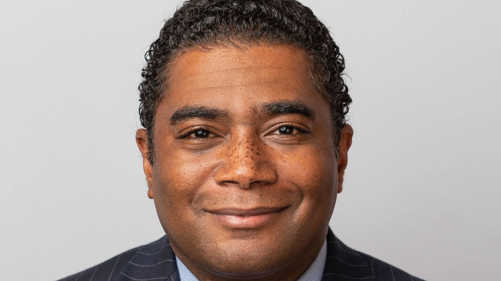 Dewardric McNeal