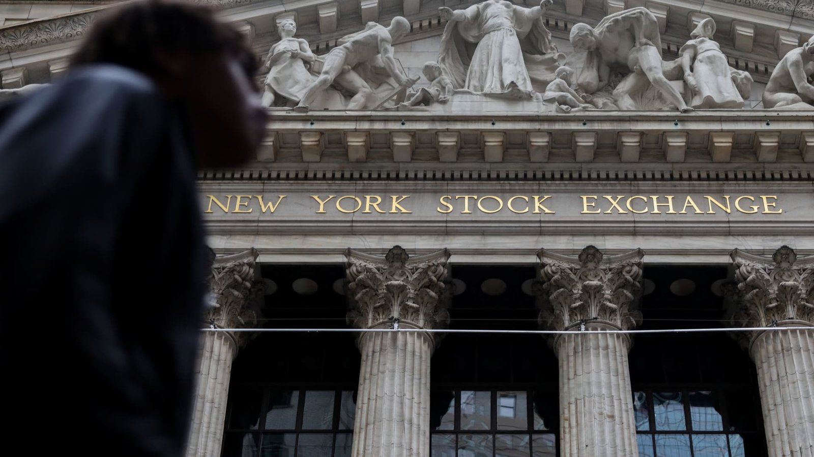 Wall Street’s official 2026 stock market outlook: The latest CNBC Market Strategist Survey