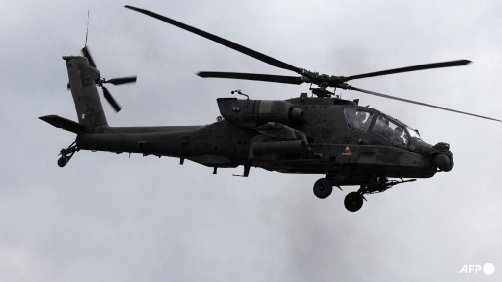 Trump says pilots are fine after US helicopter crashes near Strait of Hormuz