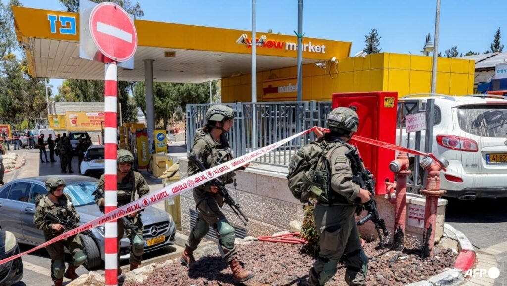 One killed, five wounded in Israel shooting attacks