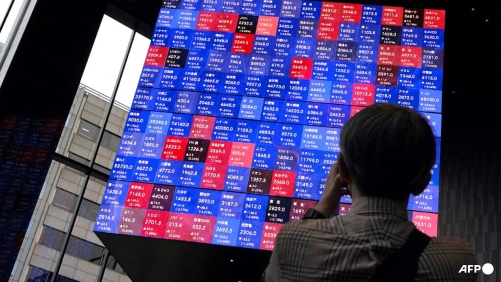 Rout in Seoul stocks leads Asian losses as AI tech rally hits wall
