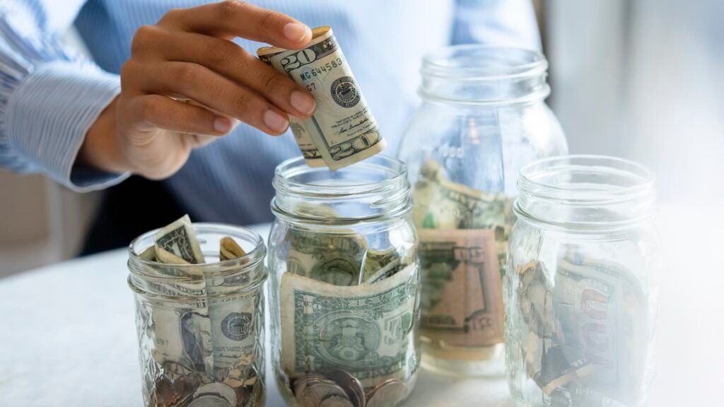 Four high-yield savings accounts cut their rates. Where you can still earn 4%