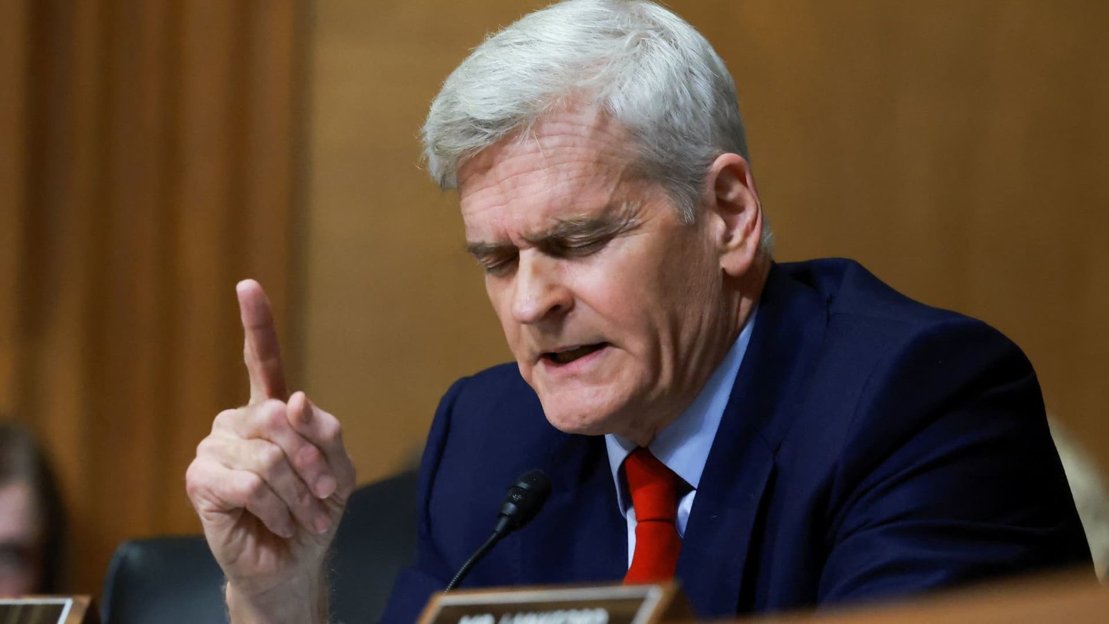 Cassidy: Pulte not ‘competent’ for intelligence director role