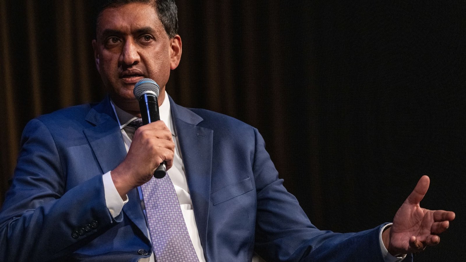 Khanna and China committee press Blanche for report on Chinese manufacturing in U.S.