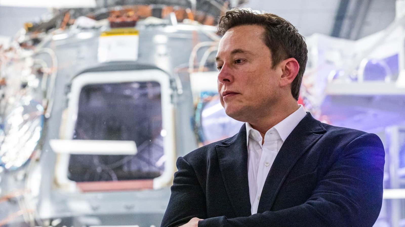SpaceX targets fixed $135 IPO roadshow price at $1.75 trillion valuation, source says