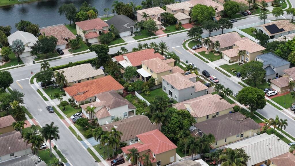 USAA to return nearly $1 billion to Florida members as legal reforms help lower insurance costs