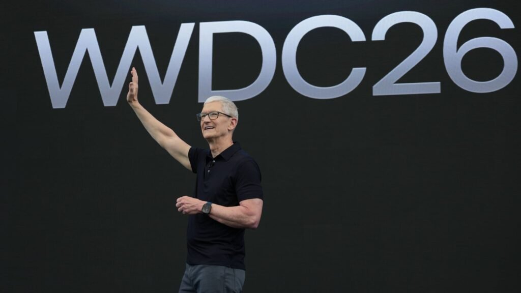 Apple shares reverse lower after big Siri news. Why we’re not bothered