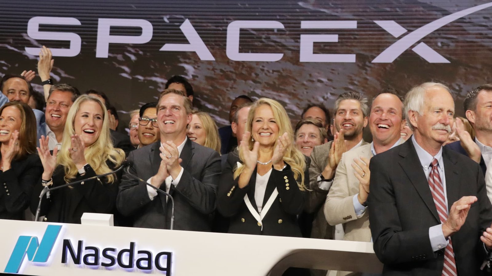 SpaceX market cap tops $2 trillion after shares of Elon Musk’s rocket company gain 21% on debut
