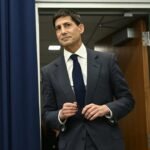 Chairman Warsh abstains from giving rate forecast as several members signal a hike in 2026
