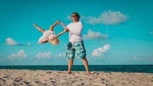 ‘Fun dads’ get 5 things right about parenting that many people forget—’they’re worth borrowing’ this Father’s Day, says expert