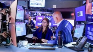 One factor that may be partly behind the S&P 500’s curious action this week