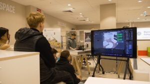 The free digital campus training people in cutting-edge technologies