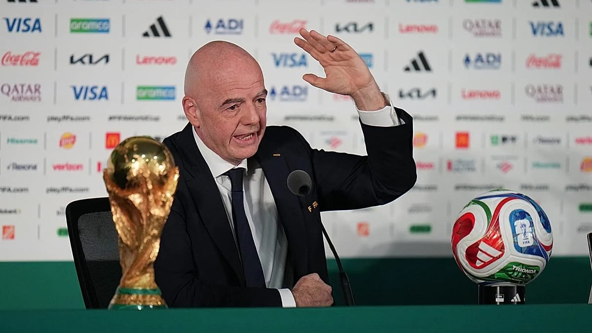 FIFA chief says fans ‘should chill’ about Somali ref denied US entry