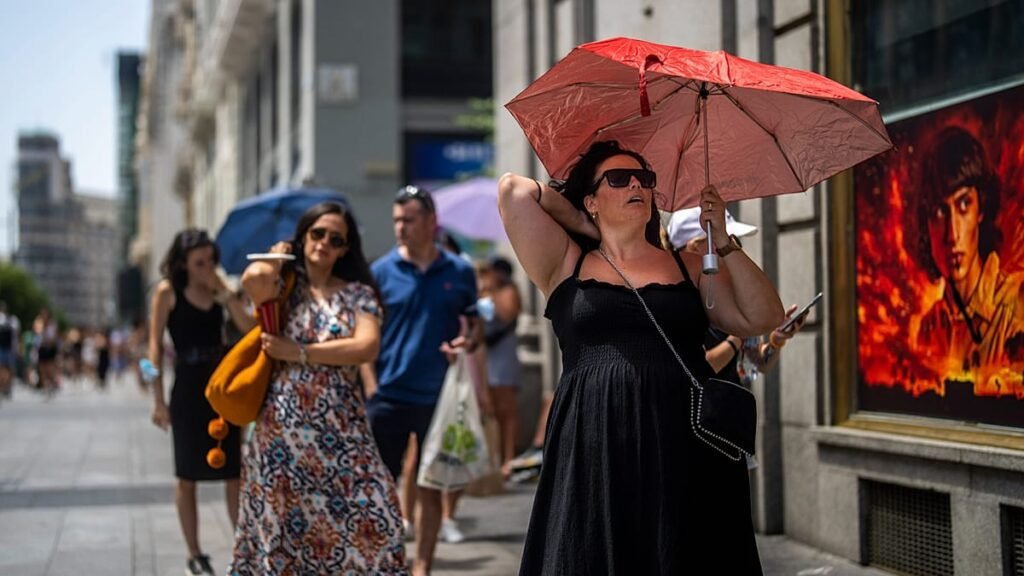 El Niño: What the weather phenomenon means for travellers