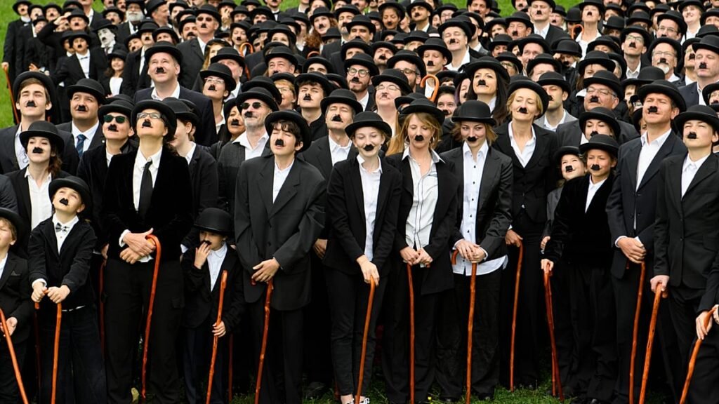 Video. Hundreds dressed as Charlie Chaplin attempt world record in Switzerland