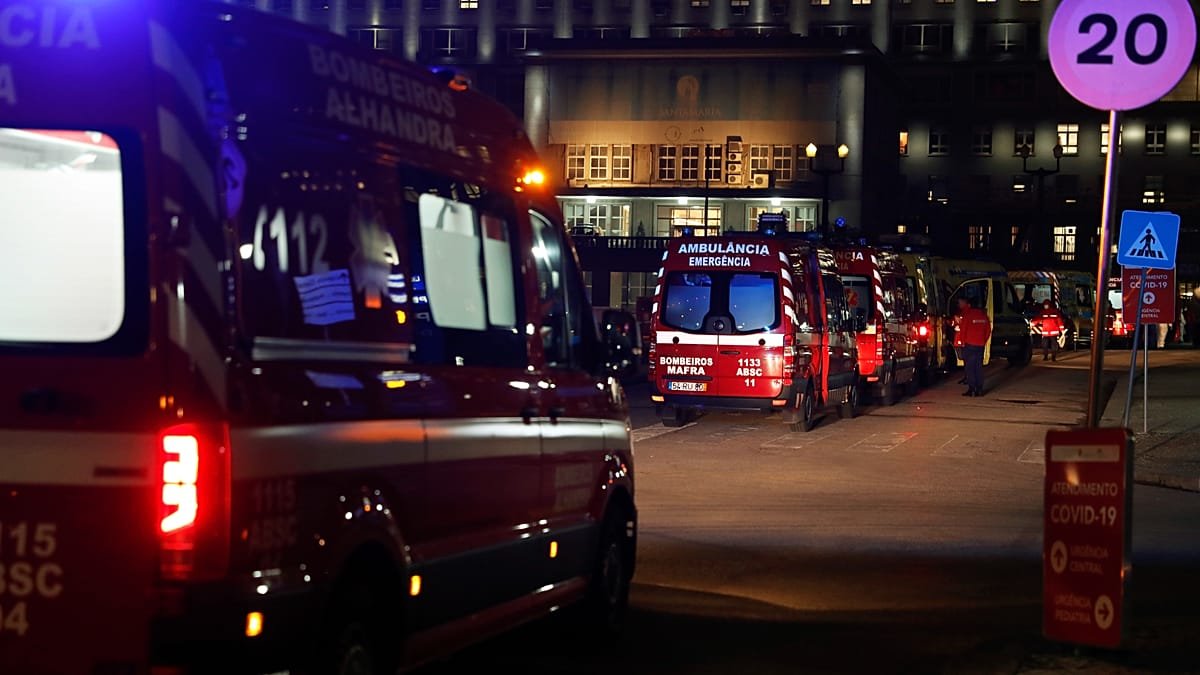 General strike: major disruption to services and transport
