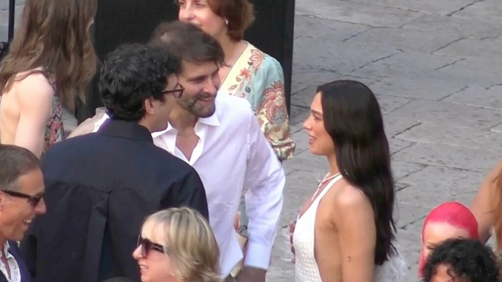 Video. Dua Lipa and Callum Turner celebrate with guests at Sicily wedding party
