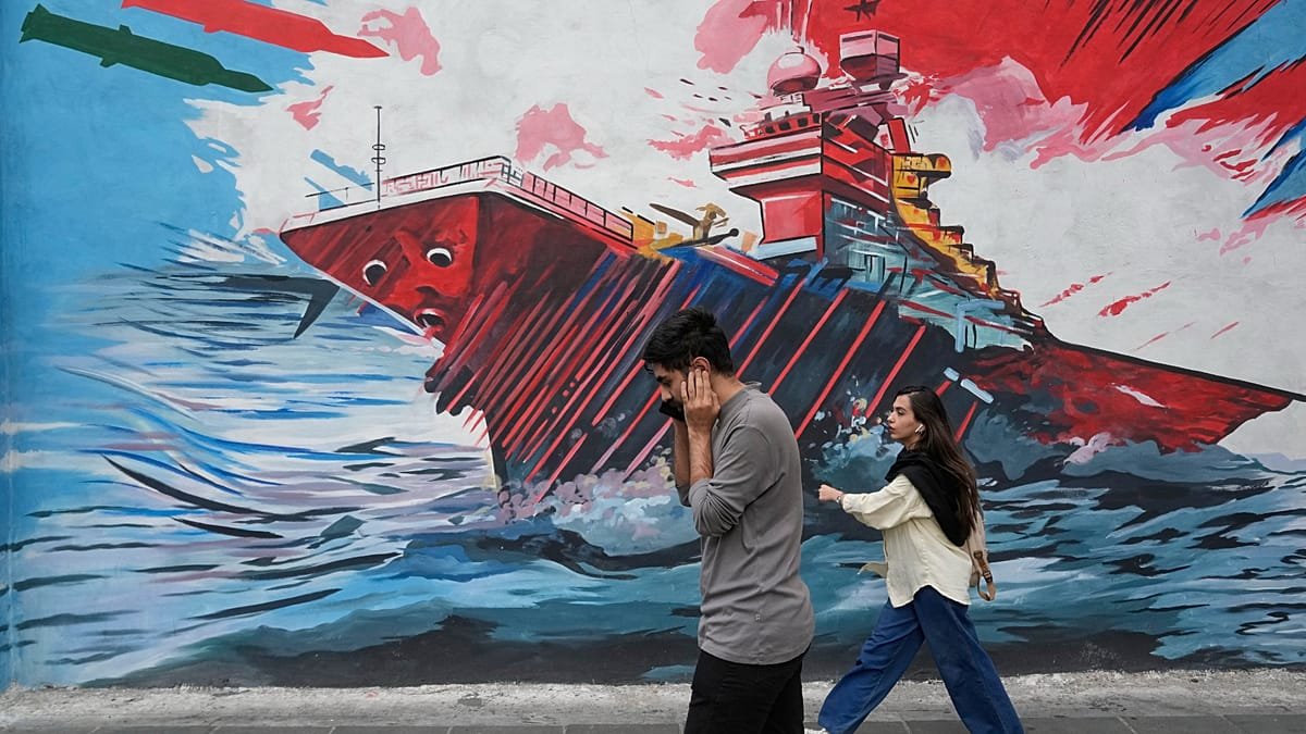 US and Iran exchange new strikes as ceasefire talks falter