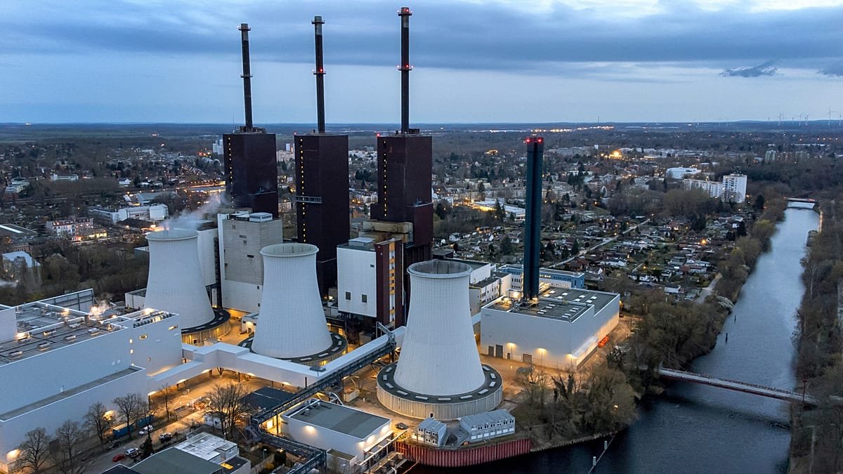 Germany, Poland, Romania accused of locking EU into fossil fuels