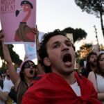 Video. Albania: thousands rally on 12th day of protests against Trump-linked resort