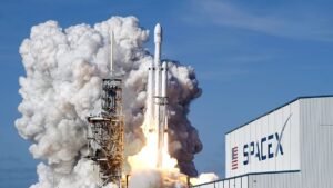 SpaceX targets biggest IPO in history with $1.75tn valuation