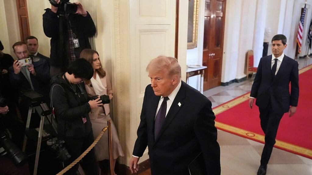Trump offers pre-release AI vetting after Anthropic security scare