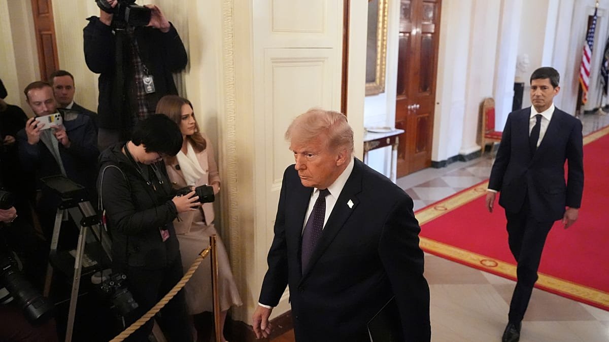 Trump offers pre-release AI vetting after Anthropic security scare