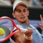 Arnaldi through to semi-finals as fellow Italian Berrettini retires injured
