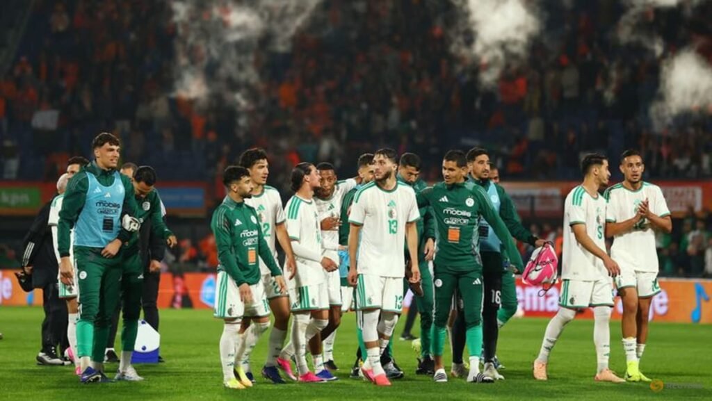 Algeria score late to upset Dutch with surprise away win