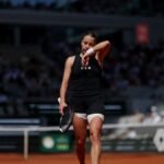 Chwalinska topples Shnaider to book French Open final with Andreeva