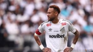 Neymar skips Cleveland trip with Brazil as he continues recovery