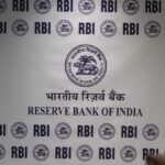 India holds rates, ramps up measures to support faltering rupee