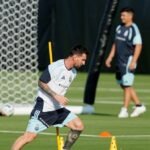 Messi recovering well from injury, could feature in Argentina warm-ups, says Scaloni