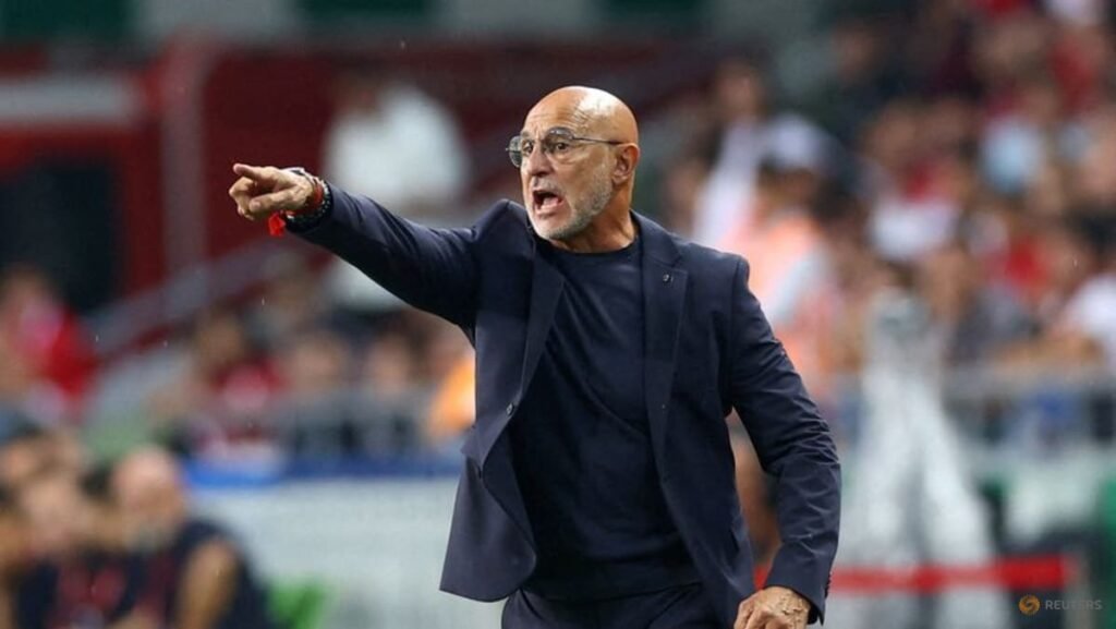 Spain embrace favourites tag but De la Fuente warns World Cup offers no guarantees