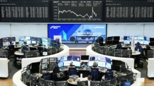 Peace hopes steady Europe ahead of expected ECB rate hike