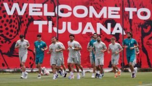 Iran players conduct first open practice at Tijuana camp