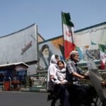 US-Iran peace deal could be sealed within 24 hours, says mediator Pakistan