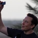 How Musk’s tactics left investors clamoring for SpaceX stock and ignoring risks