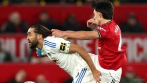 Premier League says hair pulling no longer warrants an automatic red card