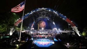 Alleged plot to attack White House fight night thwarted: FBI
