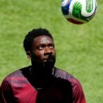 Doubts remain over Davies as Canada prepare for Qatar match