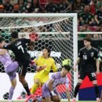 Mexico edge South Korea 1-0 to qualify for World Cup last 32