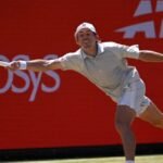 De Minaur knocked out in quarter-finals at Queen’s Club