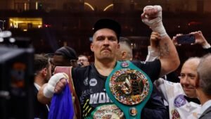 Usyk vacates titles before ‘last dance’