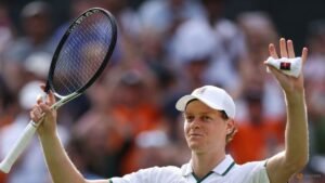 Stretched Sinner overcomes Kecmanovic to begin Wimbledon title defence