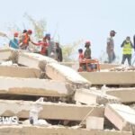 Search for survivors continues at Catia La Mar social housing site