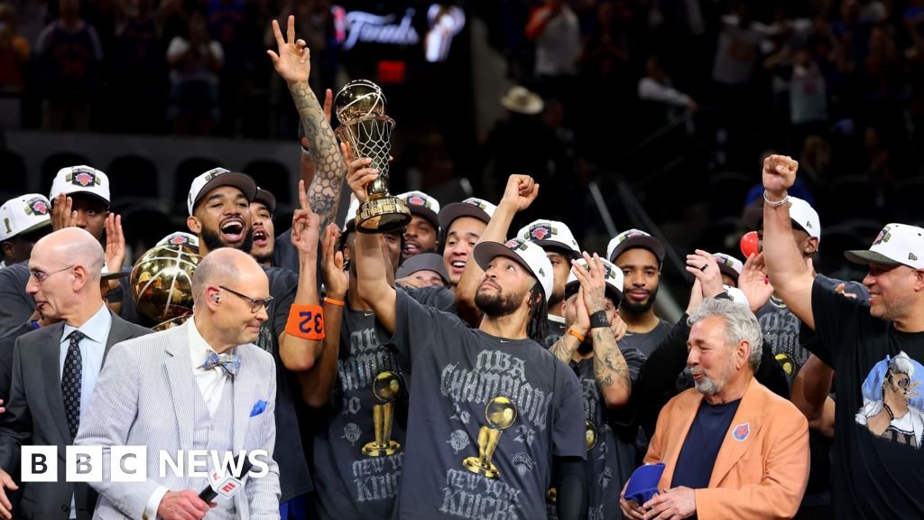 Knicks win NBA championship for first time in over 50 years