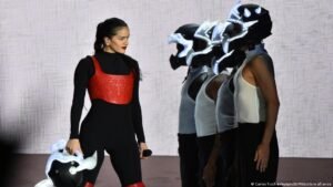 Flamenco, Perestroika and Mishpocha